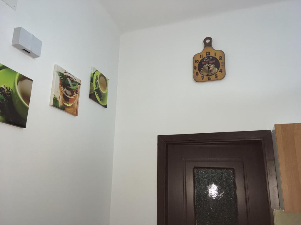 Ava Republique * Braşov
